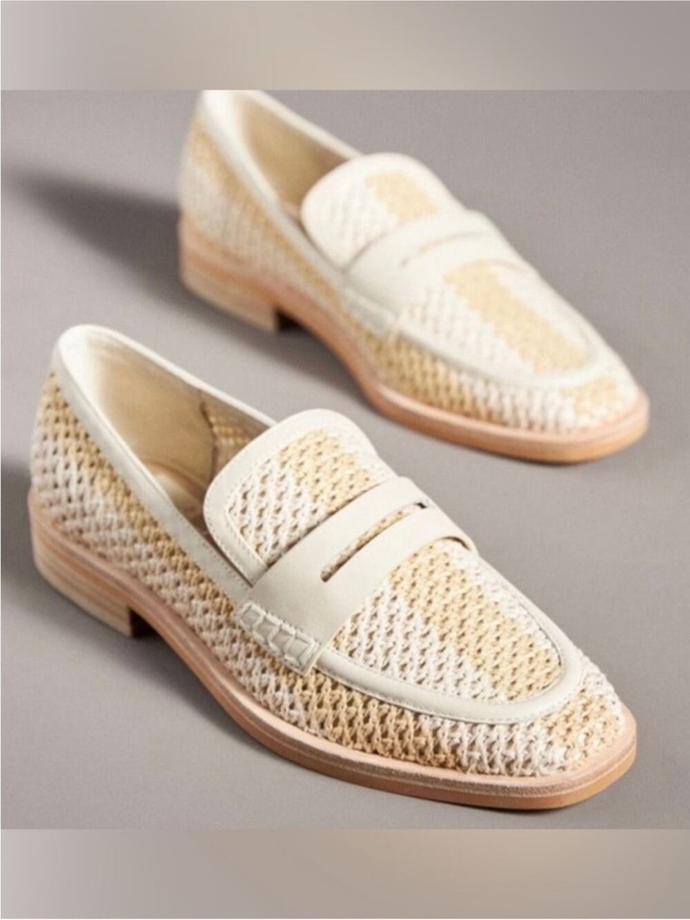 Dolce Vita Halley Ivory Raffia
Loafers Size 8